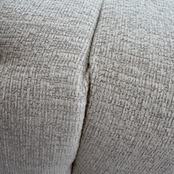 Bir Ayda Deforme Olan Koltuk Takımı Ve Yetersiz Servis Açıklaması