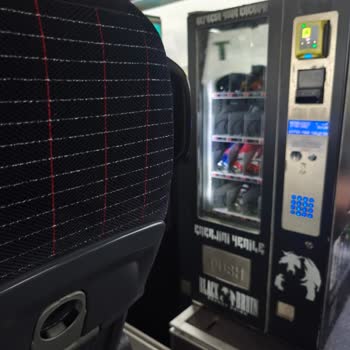 Otobüs Otomatı Paramı Aldı, İçeceği Vermedi!