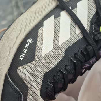 Adidas Terrex Ayakkabıda Kumaş Aşınması Ve Müşteri Hizmetleri Sorunu!