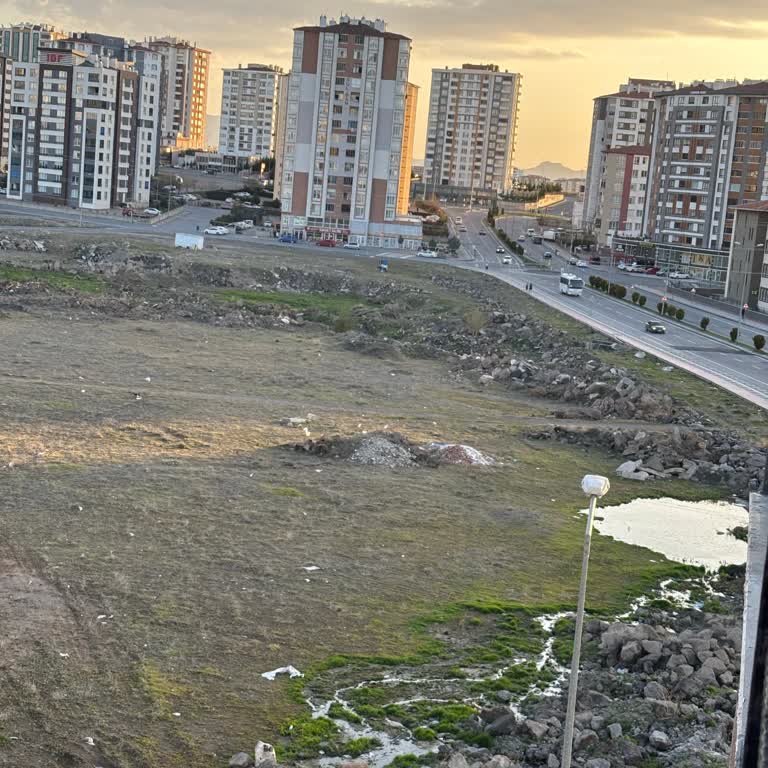 Kanalizasyon Sorununda Kimse Sorumluluk Almıyor, Mağduriyet Artıyor