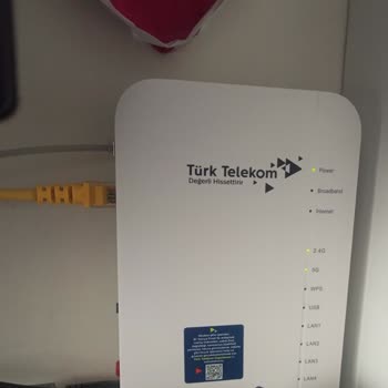 Türk Telekomda Sürekli İnternet Kesintisi Ve Çözüm Eksikliği