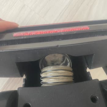 Samsung Süpürge Hortum Başlığı Kısa Sürede Arızalandı, Ücretsiz Değişim Talebi