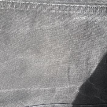 LCW'den Alınan Pantolonun Rengi Kısa Sürede Bozuldu, Değişim Reddedildi