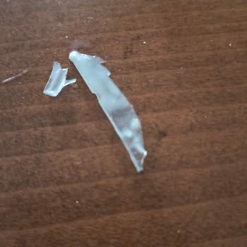 Dondurmadan Çıkan Plastik Parçalar Sağlığımızı Tehdit Ediyor