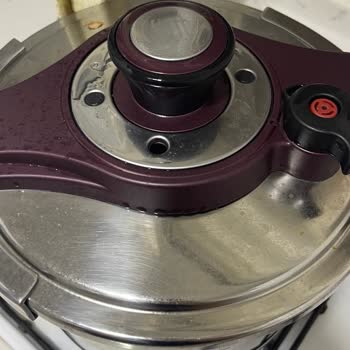 Hürsultan Mutfak Eşyaları Düdüklü Tencere Sorunu