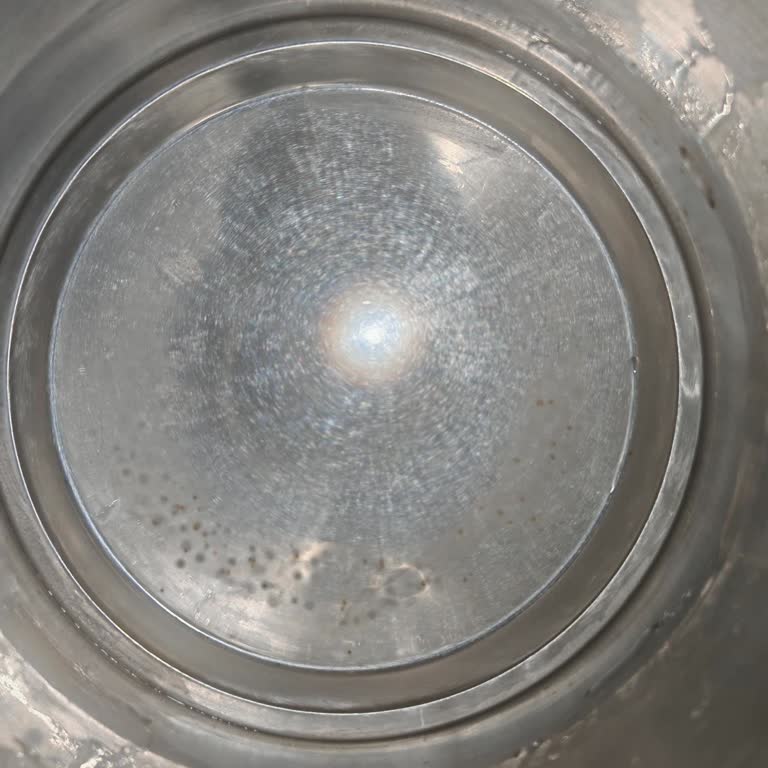 Bosch Çay Makinesinde Kısa Sürede Oluşan Pas Lekeleri