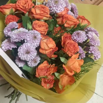 Sipariş Ettiğim Çiçek Yerine Kurumuş Ve Çürük Ürün Gönderildi