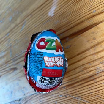 Ozmo Çikolatadan Canlı Kurt Çıkması Ve Markanın İlgisizliği