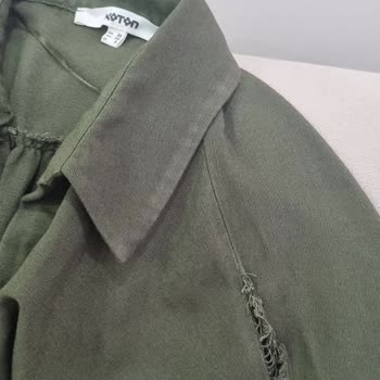 Yüksek Fiyatlı Elbise İlk Yıkamada Söküldü, İade Reddiyle Mağduriyet