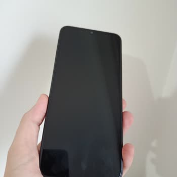 Reeder Telefonum Sürekli Arızalanıyor, Garanti Kapsamında Ücret Talep Ediliyor!