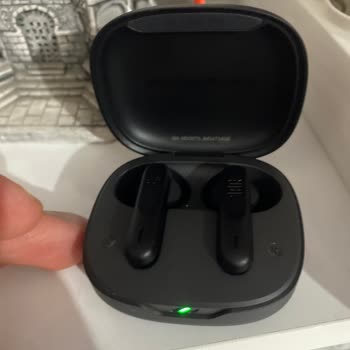 JBL Kulaklık Şarj Oluyor Ama Çalışmıyor