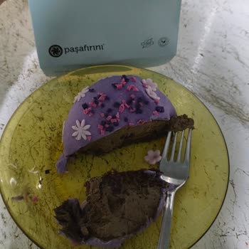 Çocuğuma Aldığım Pastanın Bozuk Çıkması Hayal Kırıklığı Yarattı