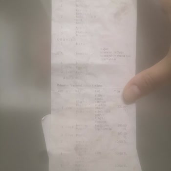 Eksik Ve Kalitesiz Ürün Teslimatı: Siparişimde Sos, İçecek Ve Tazelik Sorunu