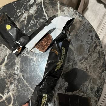 Açık Ve Yapışık Çıkan Browni Intense Mini Paketleri Güvenimi Sarstı