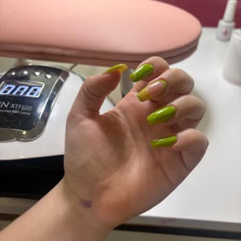 Hanife Yalçın Beauty Hem Mağdur Ediyor Hem de Tartışıyor