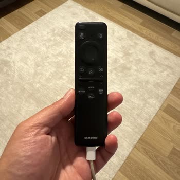 Samsung TV Kumandası Kablosuz Çalışmıyor, Acil Çözüm Bekliyorum