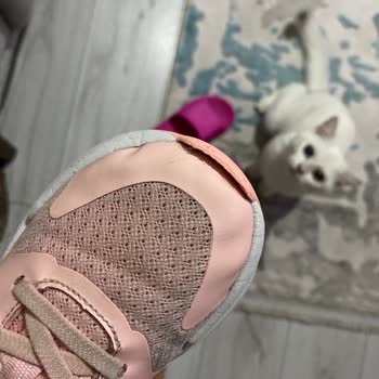 15 Günde Tabanı Açılan Ayakkabıya Üretim Hatası Denmemesi Mağduriyet Yarattı