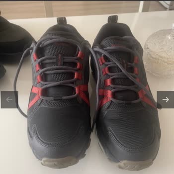 Yüksek Ücretli Skechers Ayakkabıda Kötü Koku Ve İlgisiz Müşteri Hizmeti