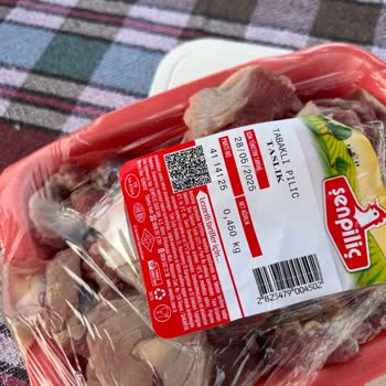 Aldığım Tavuk Taşlığında Kıl Çıkması Hayal Kırıklığı Yaşattı