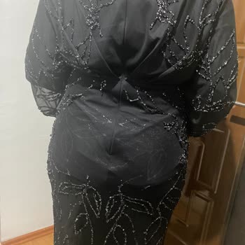 Bir Günlük Kullanımda Abiyenin Tüm Taşları Döküldü, Mağduriyetim Giderilmedi