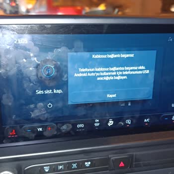 Ford Custom 2023 Araçta Sürekli Telefon Bağlantısı Kopması Ve Servis Çözüm Eksikliği