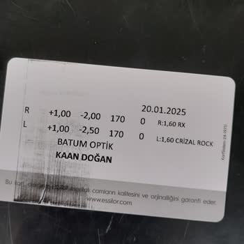 Yüksek Fiyatlı Gözlük Camlarının Hızla Çizilmesi Ve Beklentilerin Karşılanmaması