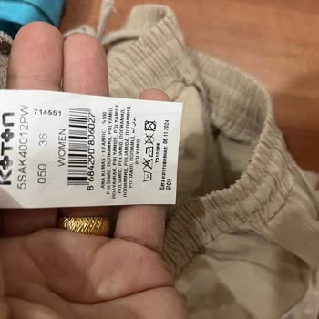Kullanılmamış Pantolonda Ütüyle Anında Erime Sorunu