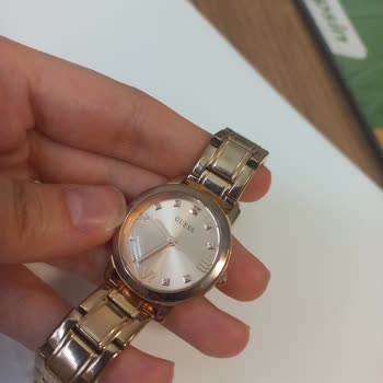 Garantili Saatte Renk Solması Ve Yetersiz Müşteri Hizmeti