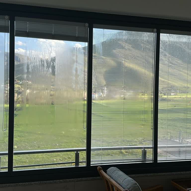 Cam Balkonlarda Kısa Sürede Yaşanan Nemlenme Ve İlgi Eksikliği