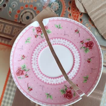 Kırık Gelen Ürün İçin İade Sürecinde Ekstra Kargo Ücreti Alındı