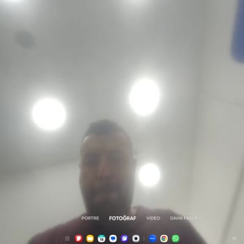Ekran Değişimi Sonrası Kamera Sorunu Çözülmüyor, Mağdur Ediliyorum