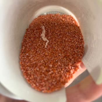 Bebek Tarhanasında Çıkan Pamuk İpliği Hijyen Endişesi Yarattı