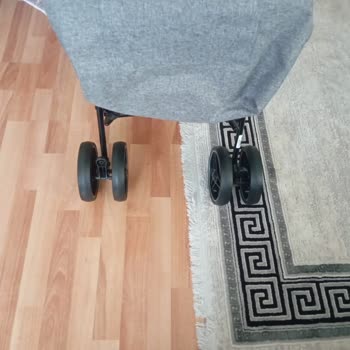 Baby Mall Aldığım Bebek Arabası Arızalı Çıktı, Faturam Verilmedi Ve Mağdur Edildim