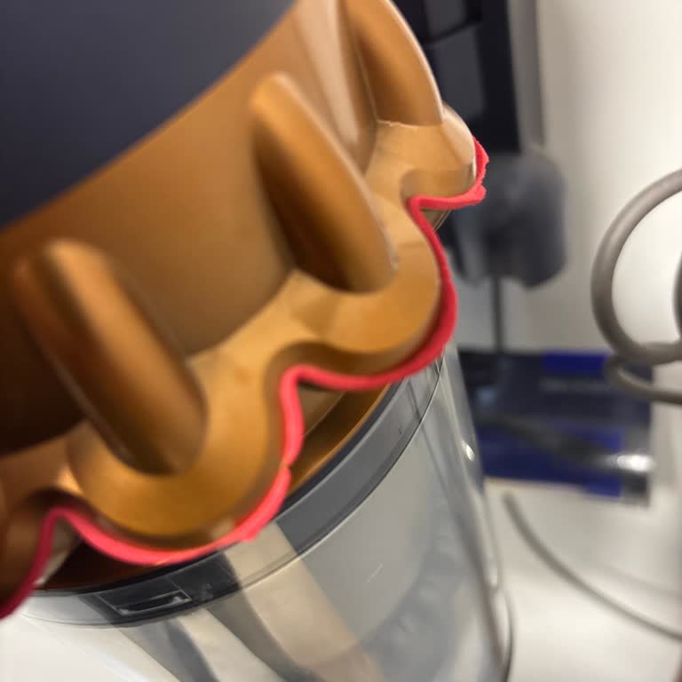 Dyson Süpürgemde Conta Sorunu Ve Servis Mağduriyeti