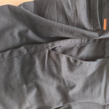 Satın Aldığım Pantolon Kısa Sürede Deforme Oldu