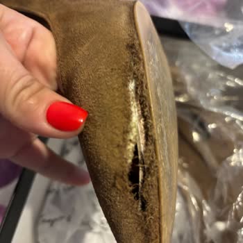 Ofiste Giyilen Ayakkabı 5 Kullanımda Deforme Oldu Mağaza Yardımcı Olmadı