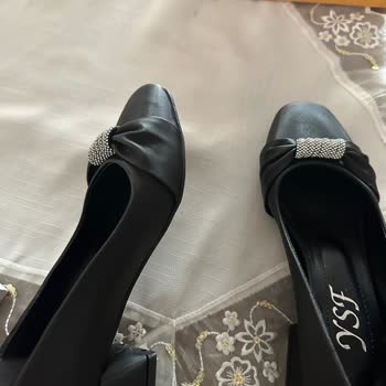 Aldığım Ayakkabı Deforme Çıktı, Firma İlgisiz Ve Çözüm Sunmuyor