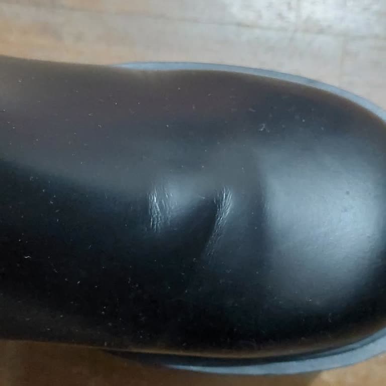 Botas Harley Davidson defectuosas y sin devolución en Boyner