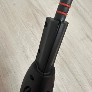 Buharlı Makinenin Hortumu Kısa Sürede Çatladı, Müşteri Hizmetlerine Ulaşılamıyor