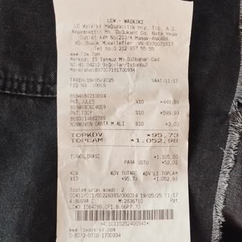 LCW'den Alınan Pantolon İlk Giymede Yırtıldı