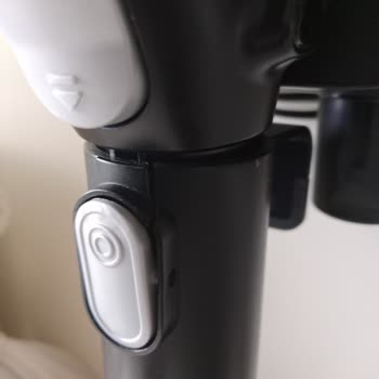 Bosch Dikey Şarjlı Süpürgemin Plastik Borusu Garantide Ücretli Değişiyor