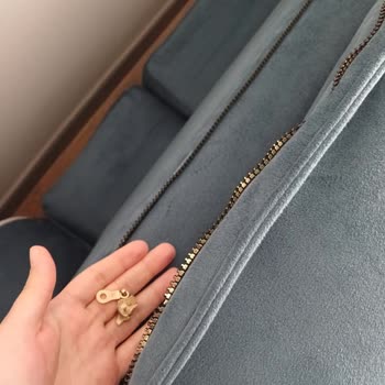 Desen Sofa Koltuk Takımında Kötü İşçilik Ve İlgisiz Müşteri Hizmeti