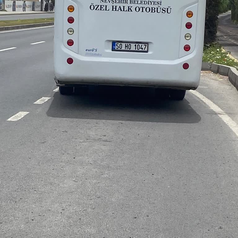 Nevşehir Halk Otobüsünde Bebekle İnerken Tehlikeli Anlar Yaşadık