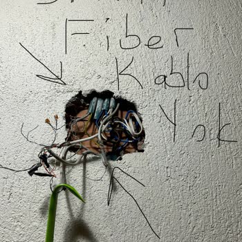 Aynı Binada Giga Fiber Dönüşümünde Adaletsiz Ve Yavaş İşlem Süreci