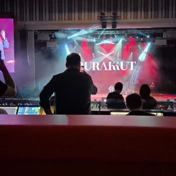 Yanlış Oturma Şeması Nedeniyle Konserde Hayal Kırıklığı