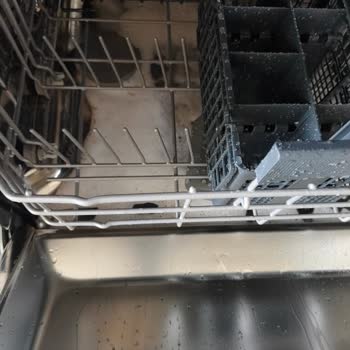 Yeni Aldığım Bulaşık Makinesi Yine Aynı Köpük Ve Kurutma Sorununu Yaşatıyor