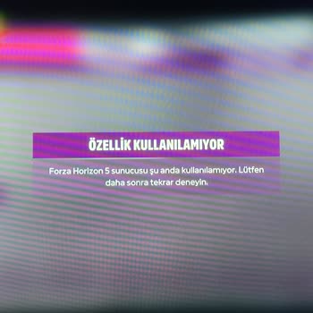 I Keep Getting Server Errors and Black Screen in Forza Horizon 5 on My PS5