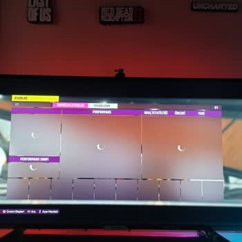 I Keep Getting Server Errors and Black Screen in Forza Horizon 5 on My PS5