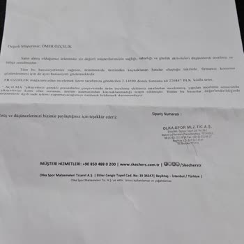 Dört Ayda Dağılan Ayakkabı Ve Kalitesiz Kumaş Şikayeti