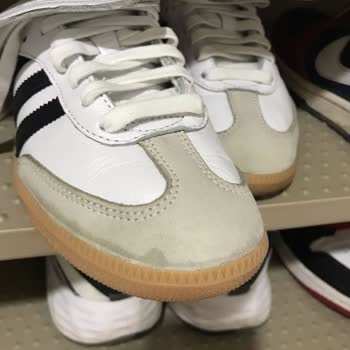 SuperStep'ten Alınan Adidas Ayakkabıda Hızlı Deformasyon Ve İletişimsizlik